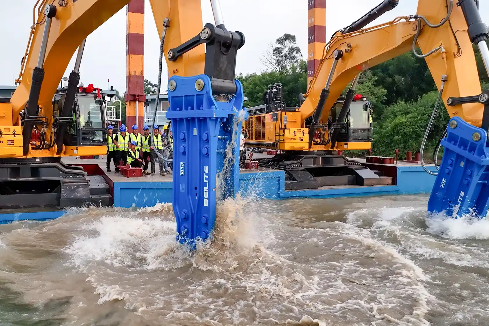 Underwater Rock Breaker