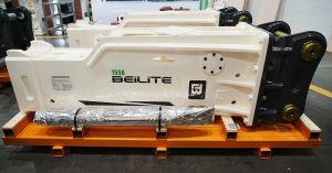 Transport de marteaux hydrauliques : Logistique sûre pour les équipements lourds